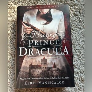 BOOK: Hunting Prince Dracula by Kerri Maniscalco